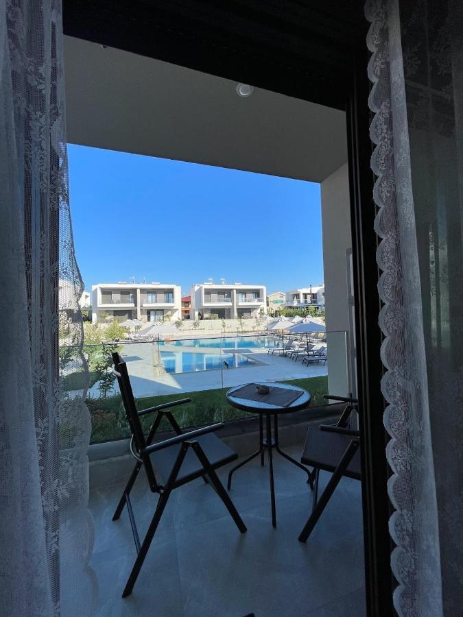 Callisto Luxury Suite Nikiti  Exterior foto